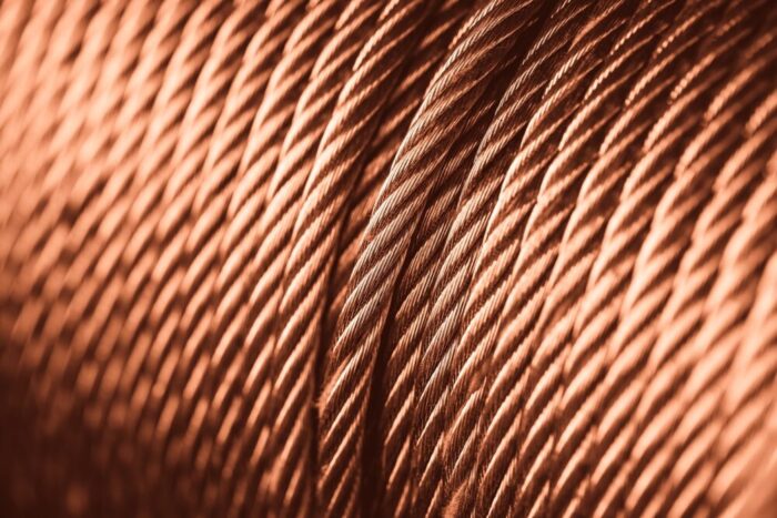 1 fil de cuivre rond en cuivre nu, diamètre du fil 0,6 mm, environ